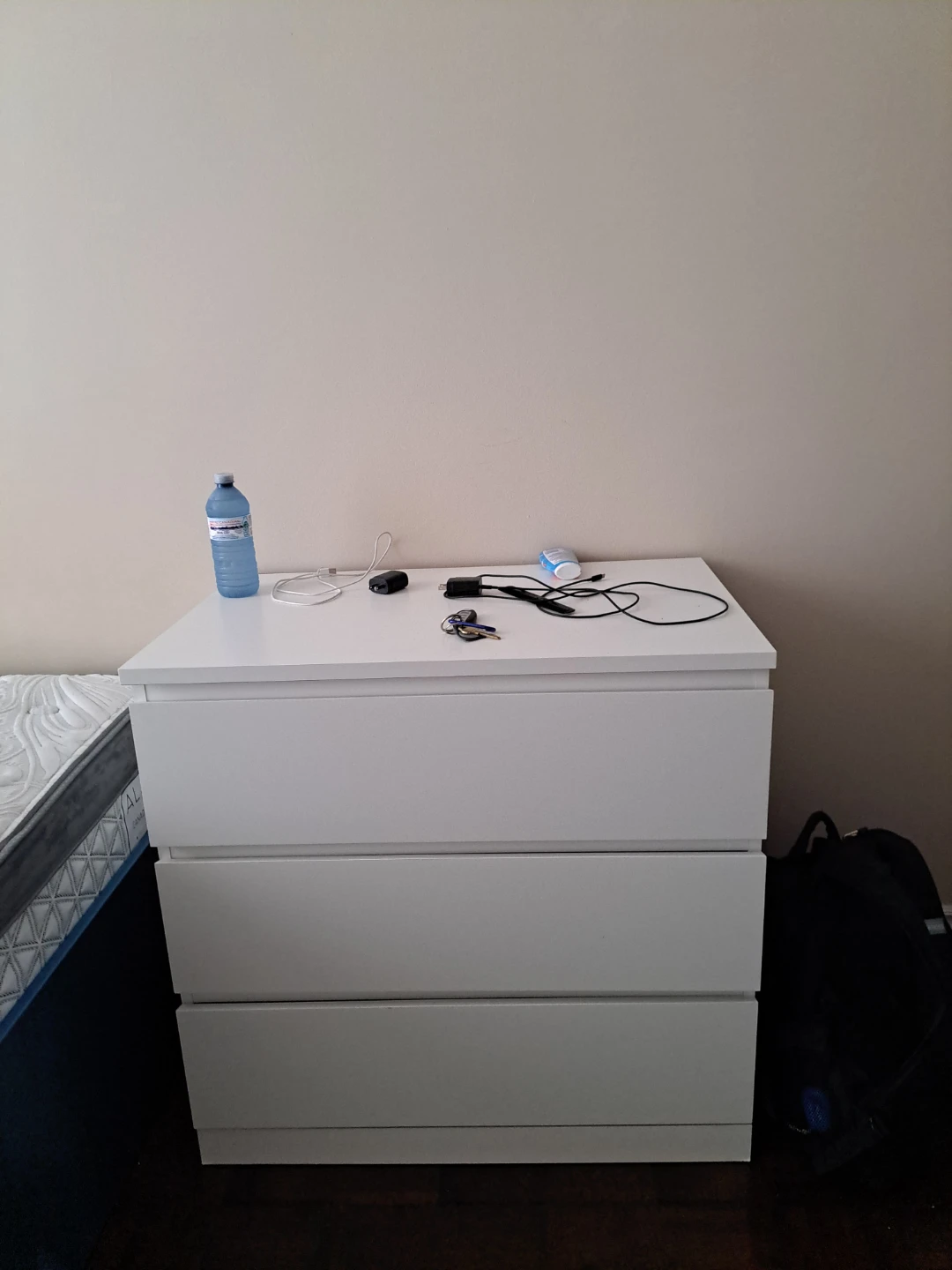 White 3-Drawer Dresser