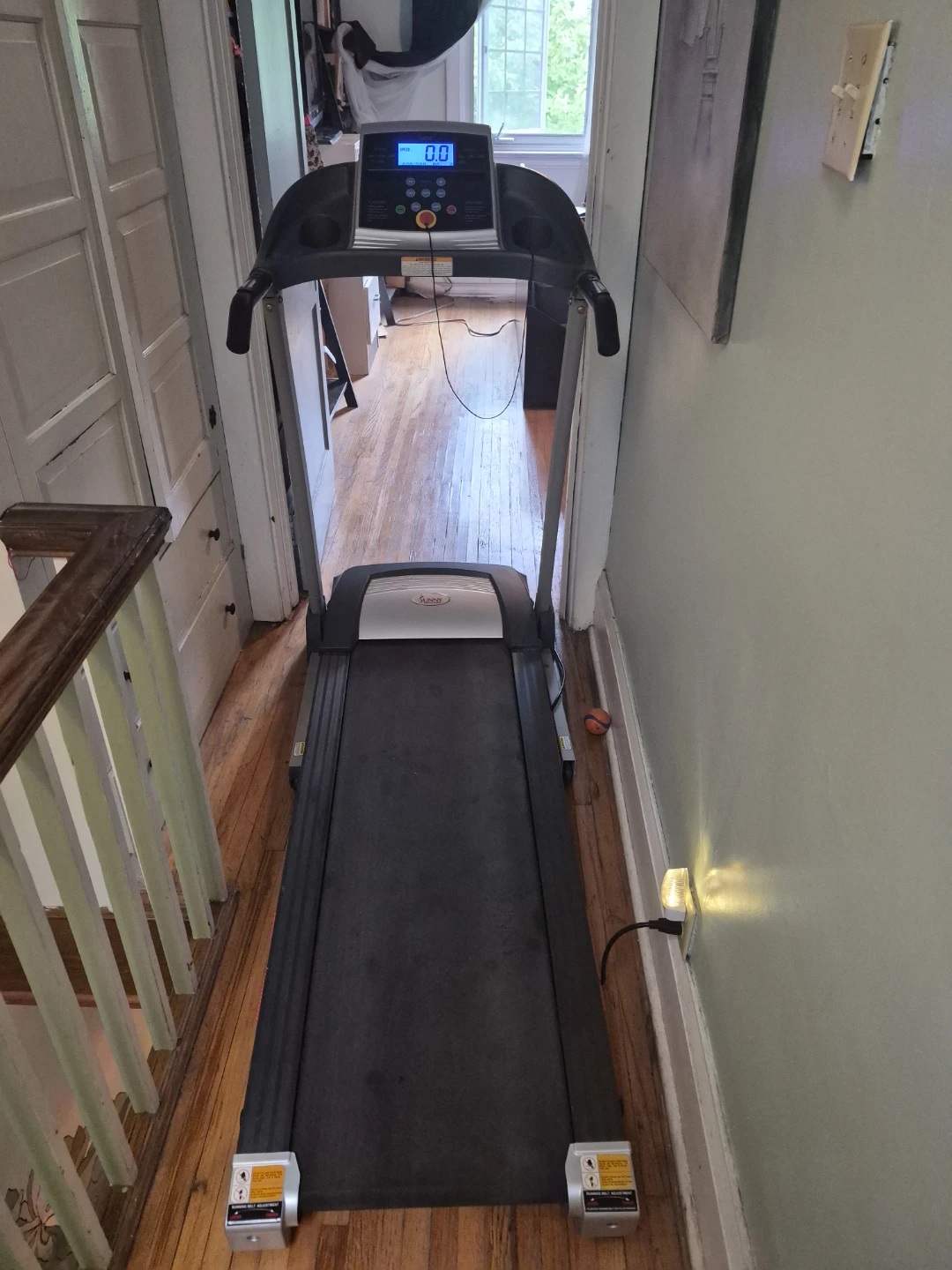 Sunny Health & Fitness SF-T4400 Treadmill - photo 4
