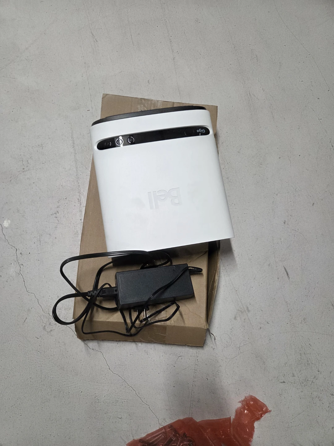 Bell Giga Hub Modem with Power Adapter
