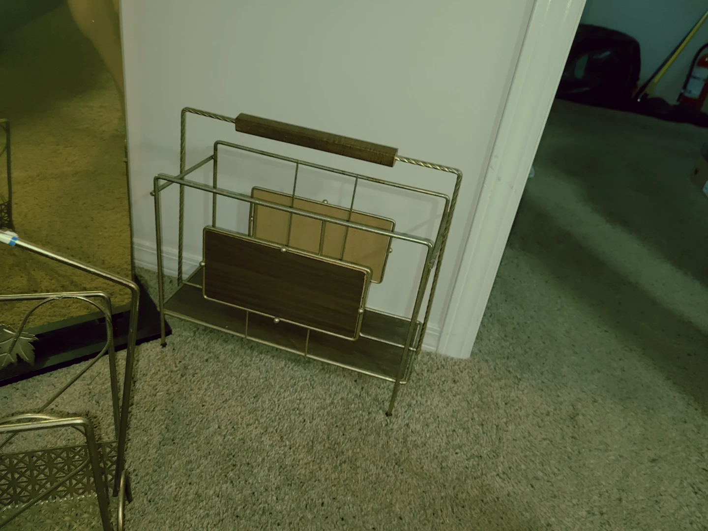 Vintage Magazine Rack Holder records - photo 2