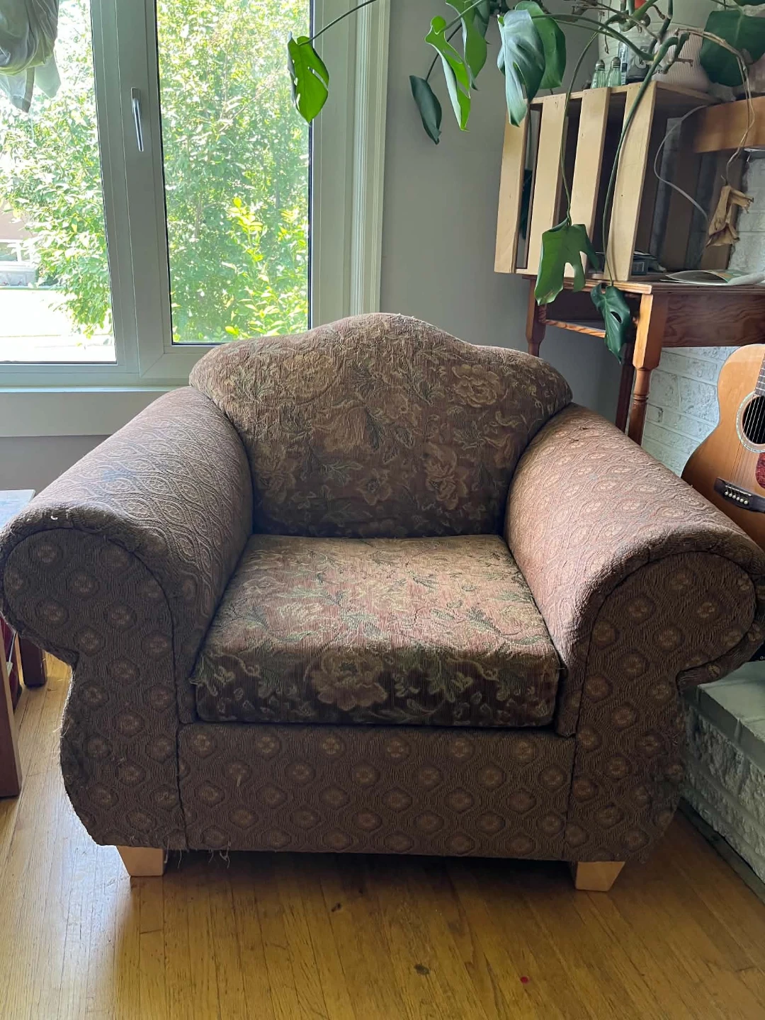 Brown Patterned Armchair - photo 2