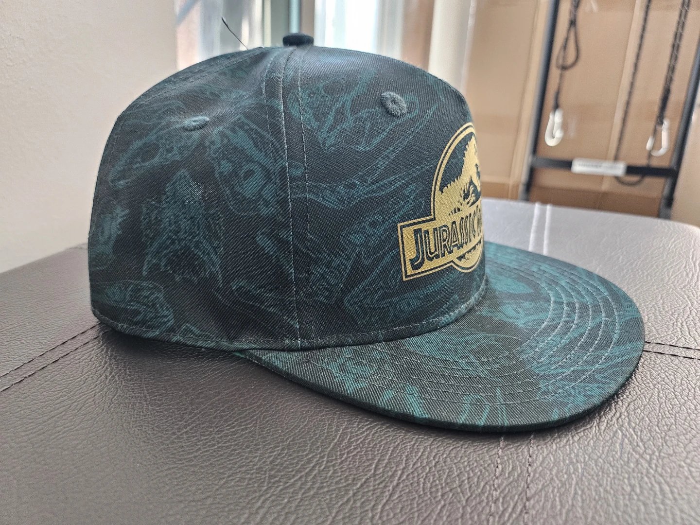H&M Jurassic World Snapback Hat - photo 2