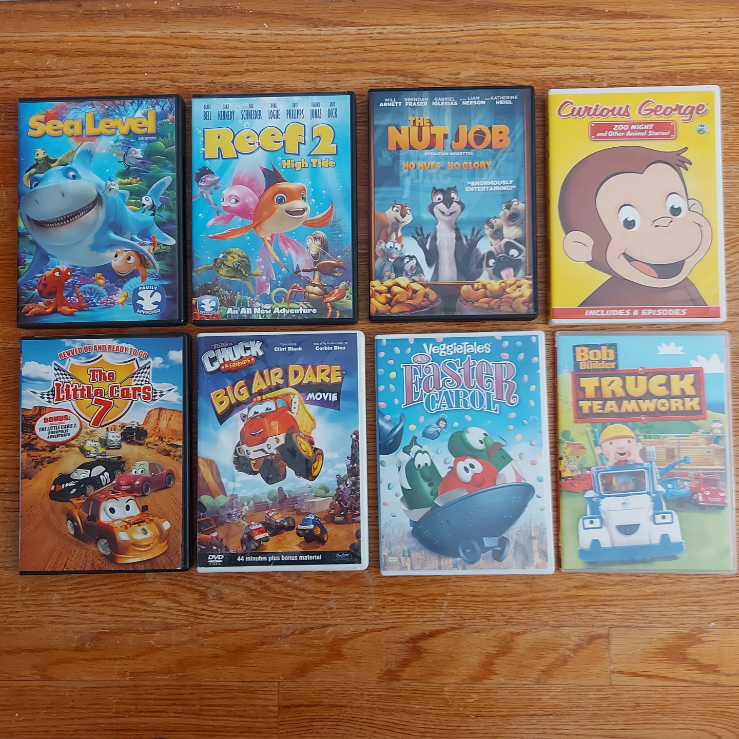 Collection of 18 DVDs: Comedy, Action, and Kids' Movies