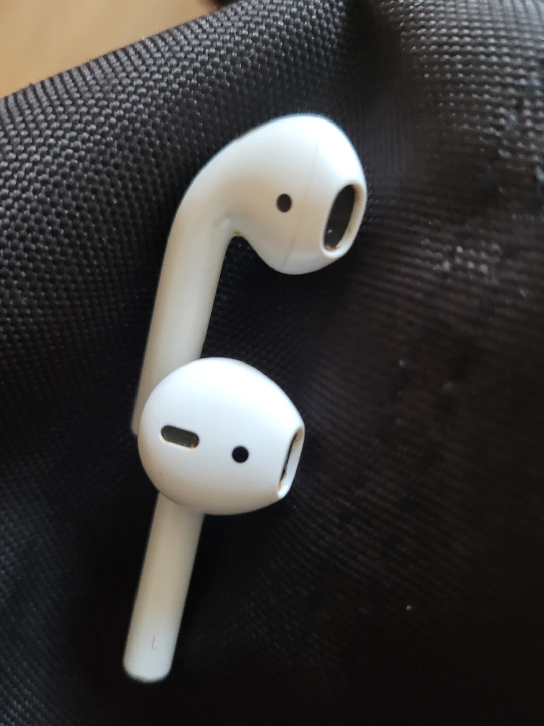 Apple AirPods Pro (2nd Generation) - photo 2