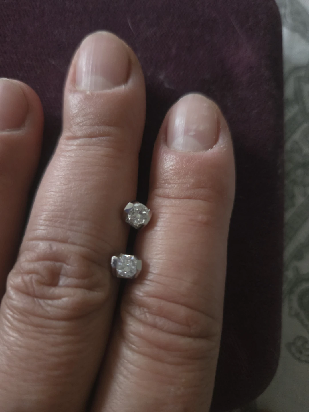 14k white gold diamond Stud Earrings