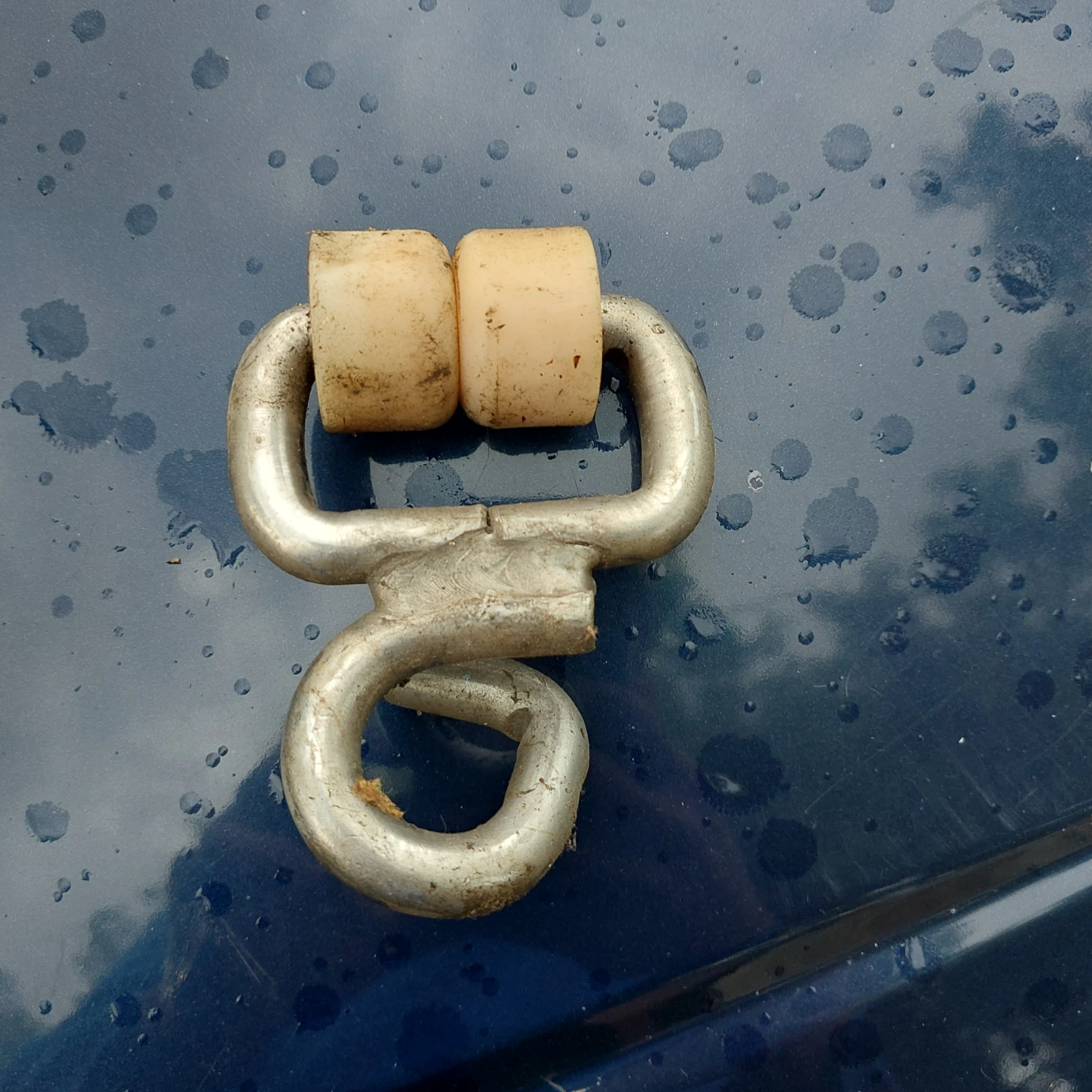 Metal Roller Hook