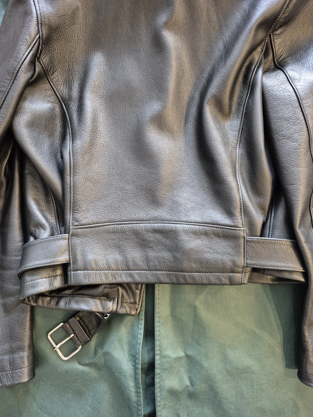 Roots Black Leather Motorcycle Jacket - Made in Canada - photo 5
