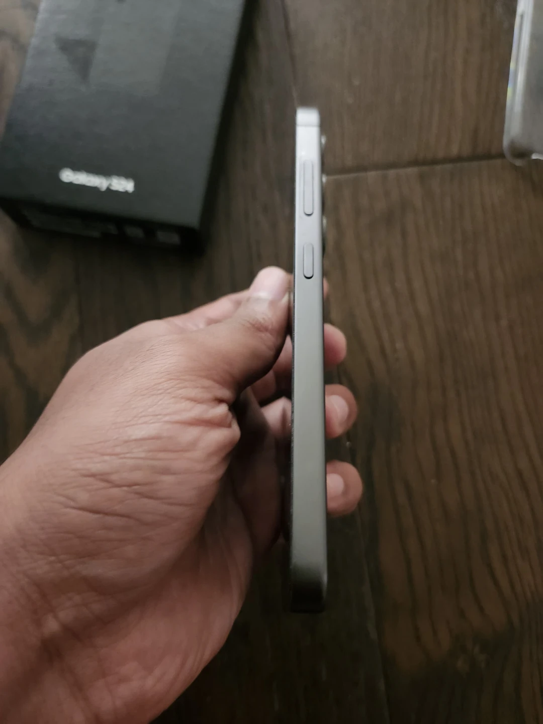 Samsung Galaxy S24 Smartphone - photo 2