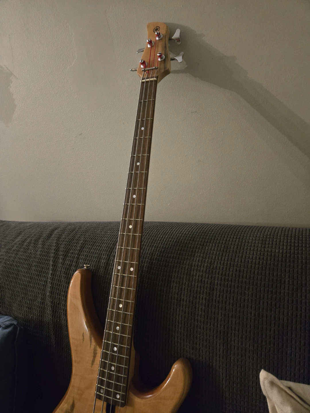 Yamaha Bass guitar + Gig bag - photo 5