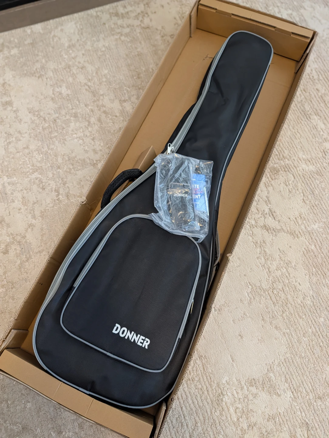 BRAND NEW - Donner DPB-510D Electric Bass Guitar - Black - photo 2