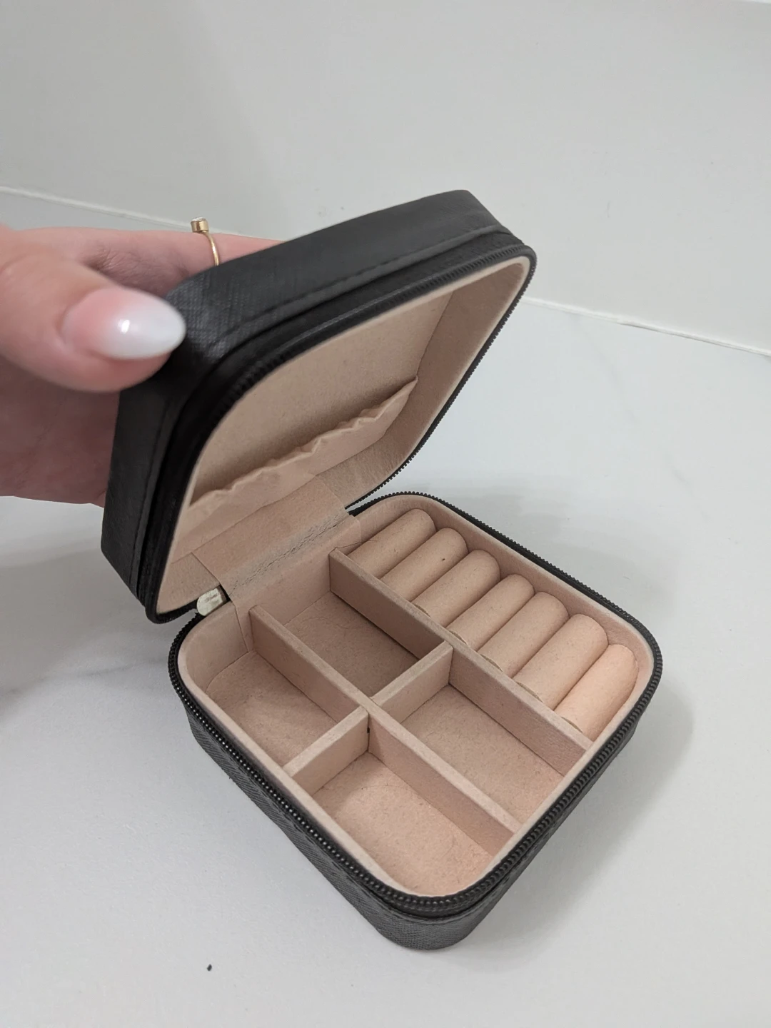 Black Travel Jewelry Organizer Box - photo 3