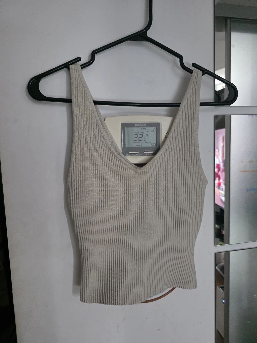 Aritzia Babaton Tank - photo 2
