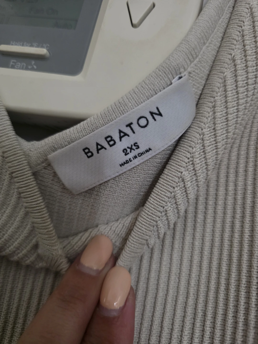 Aritzia Babaton Tank - photo 3