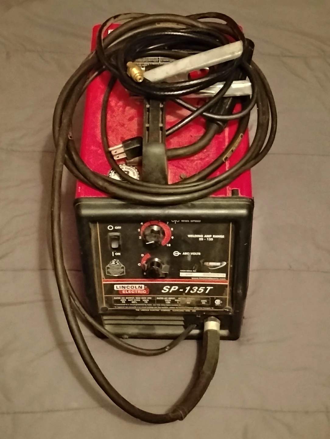 Lincoln Electric SP-135T Welder with argon gas cylinder - photo 4