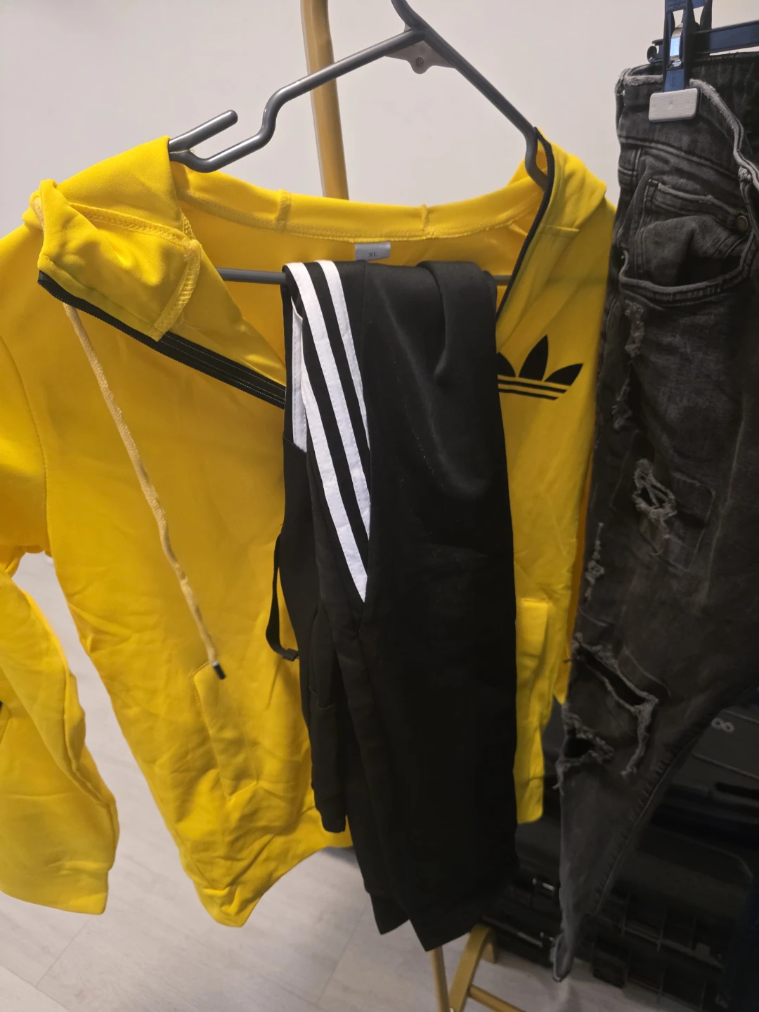 Clothing - photo 5