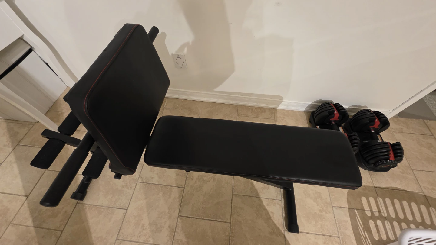 Adjustable Weight Bench