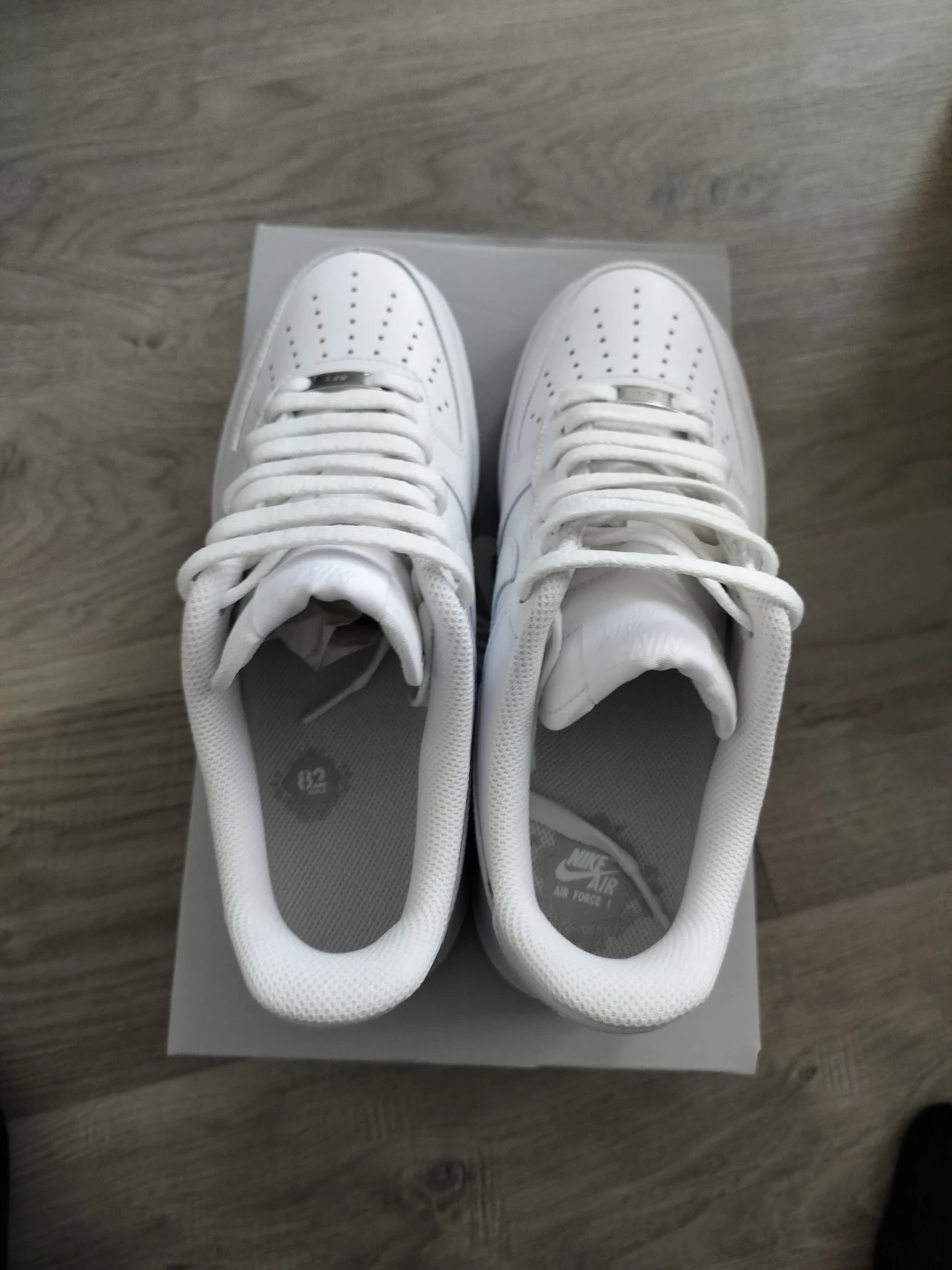 Woman's Size 9 Nike Air Force 1 White Leather Sneakers - photo 2