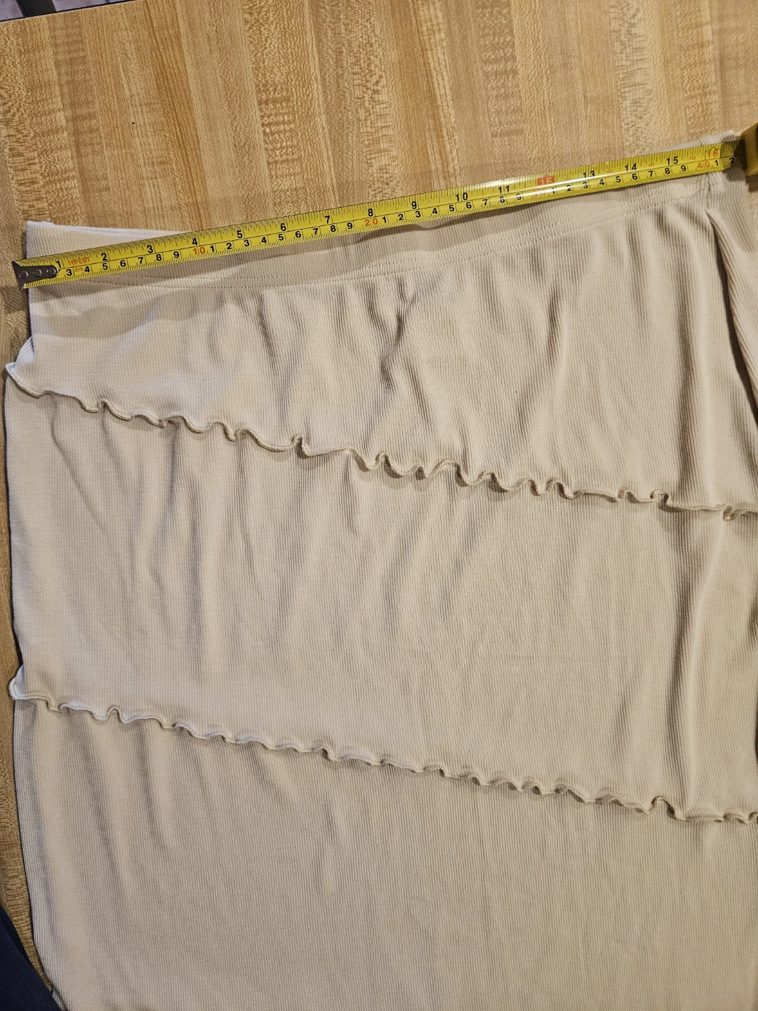 Shein Curve 1XL Beige Tiered Ruffle Maxi Skirt