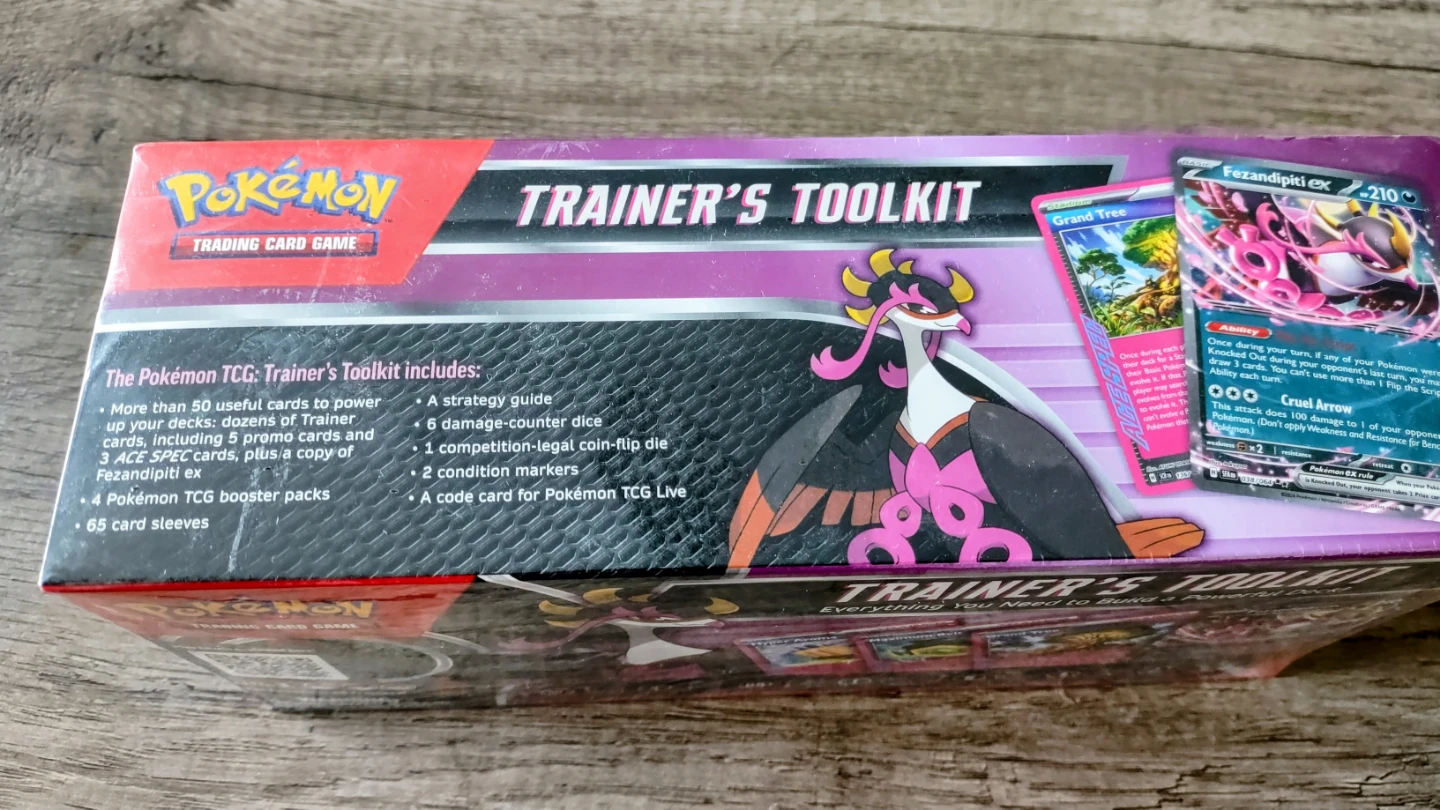 Pokemon TCG Trainer's Toolkit - photo 3