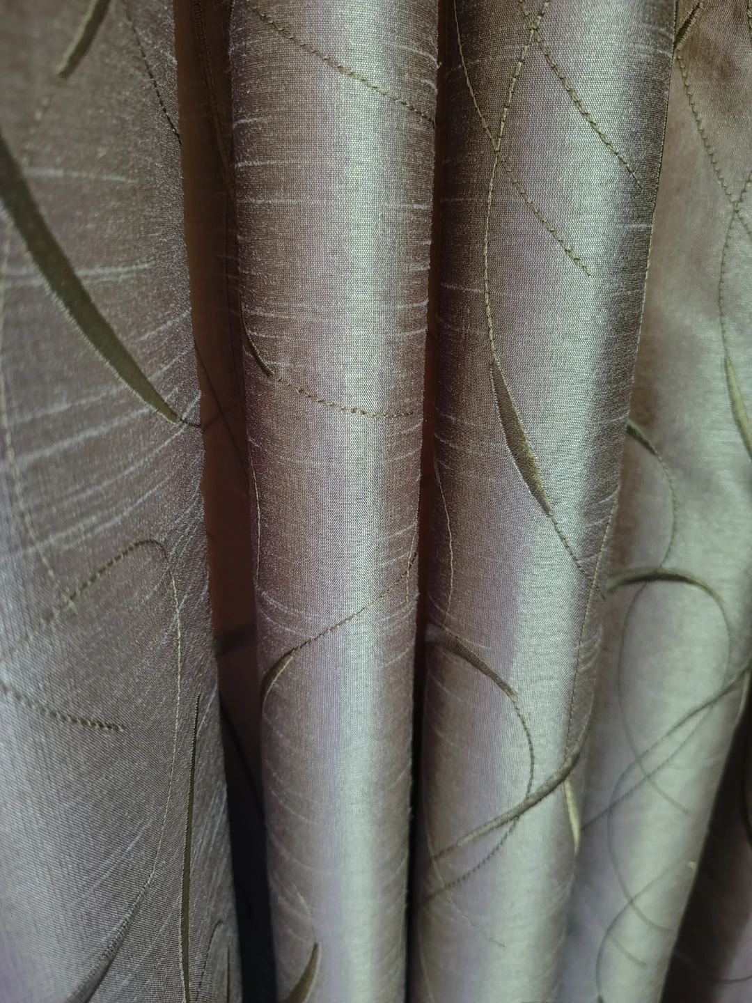 Designer Gold Silk-Textured Drapes - photo 2