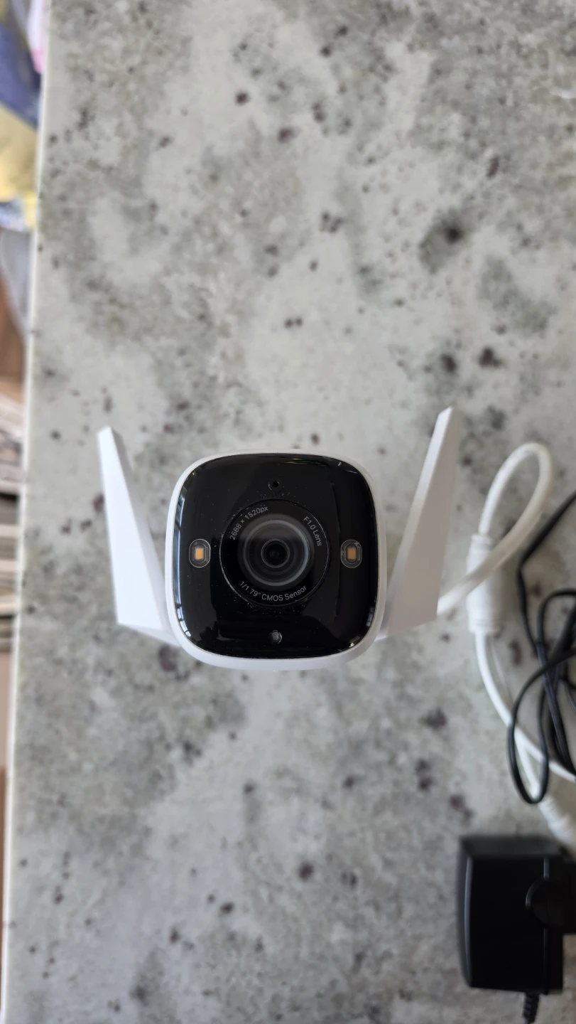 Tapo ColorPro Wi-Fi Outdoor Camera cwb325wb - photo 2