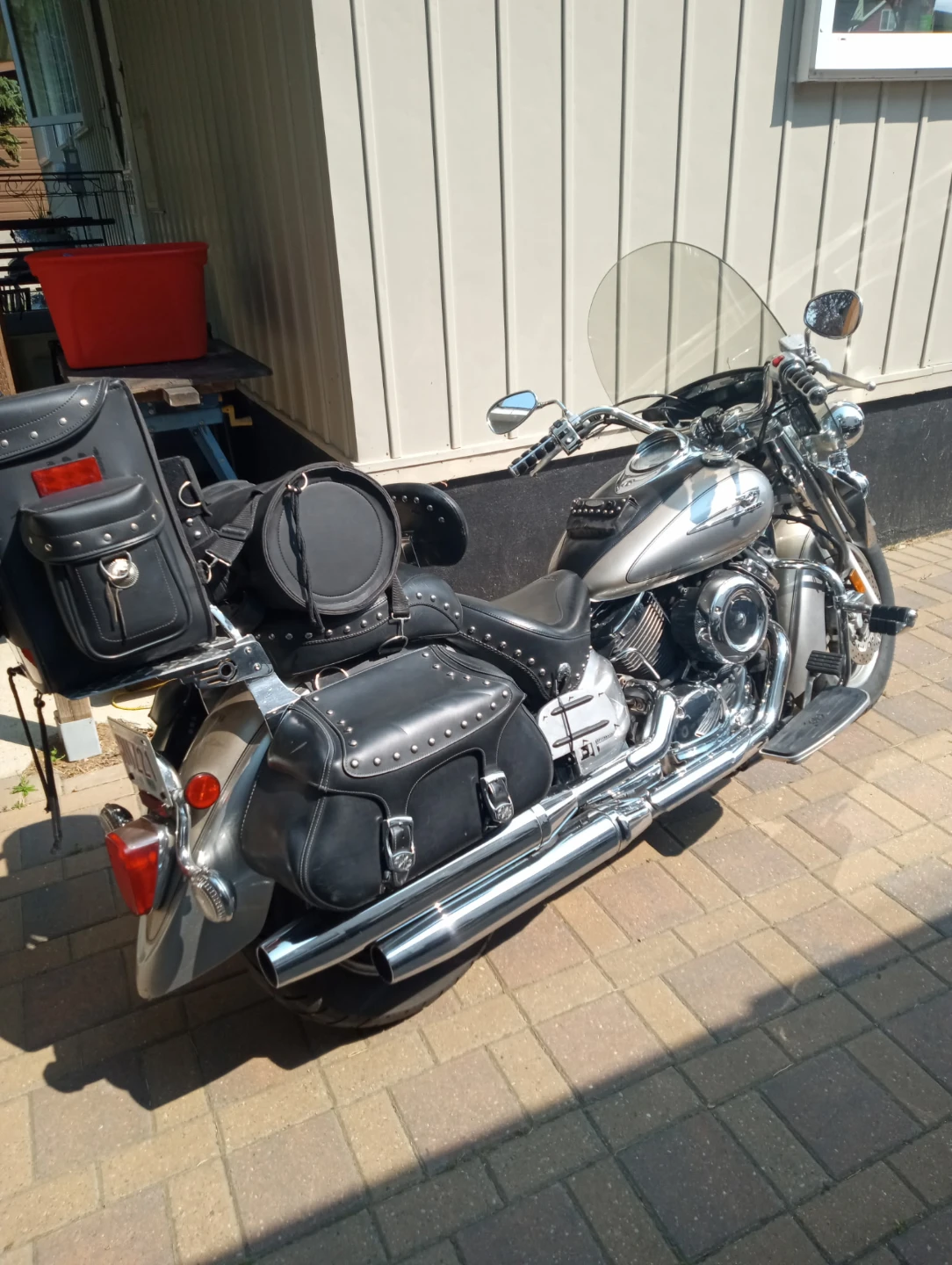 Yamaha V-Star Motorcycle - photo 4