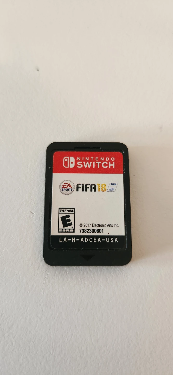 Nintendo Switch FIFA 18 Game Cartridge