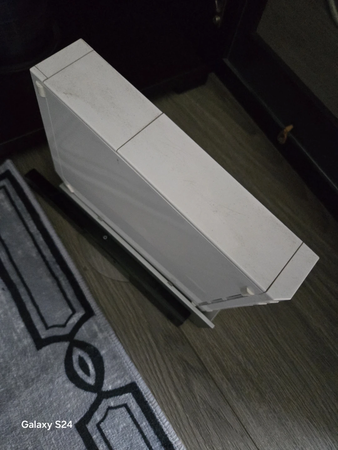 WII CONSOLE AND GAMES - photo 2