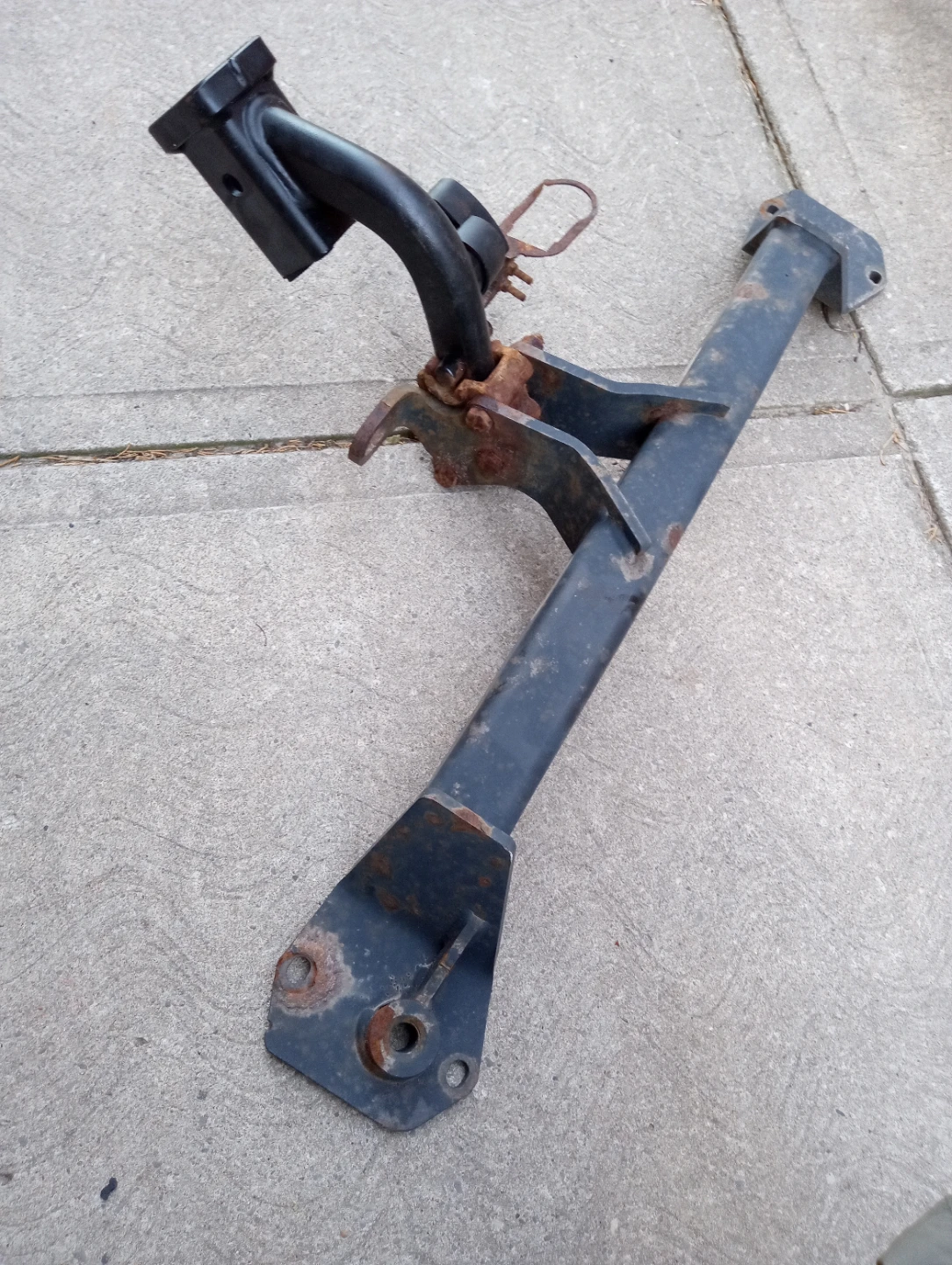 BMW X3 Thule Trailer Hitch - photo 2