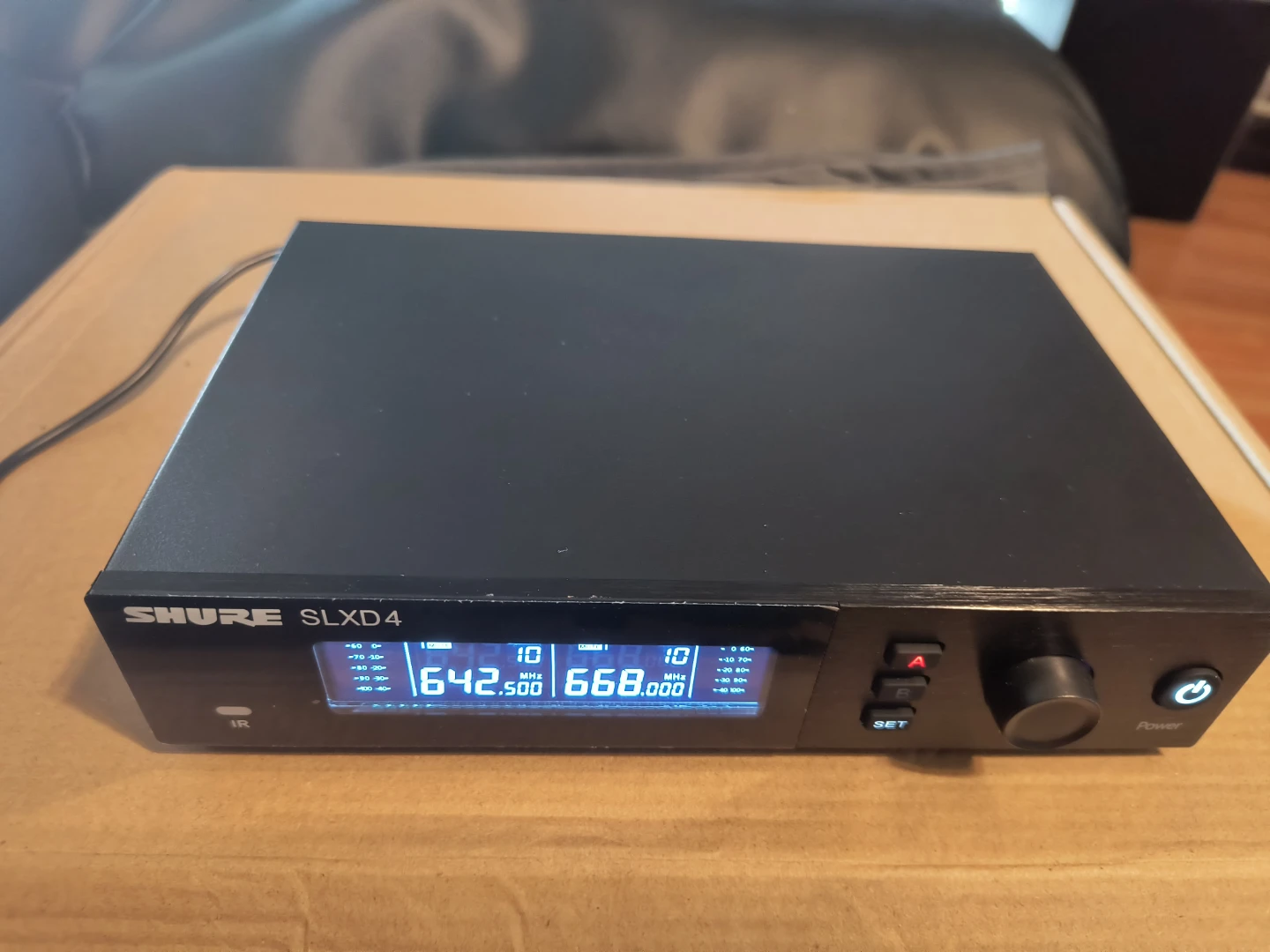 Brand new Shure SLX-D Dual Wireless Microphone System - photo 2