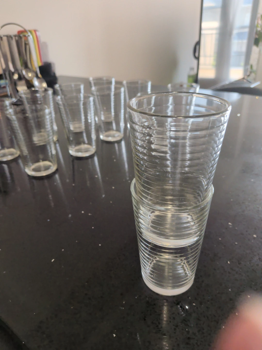 Set of 12 Clear Ribbed Drinking Glasses - photo 3