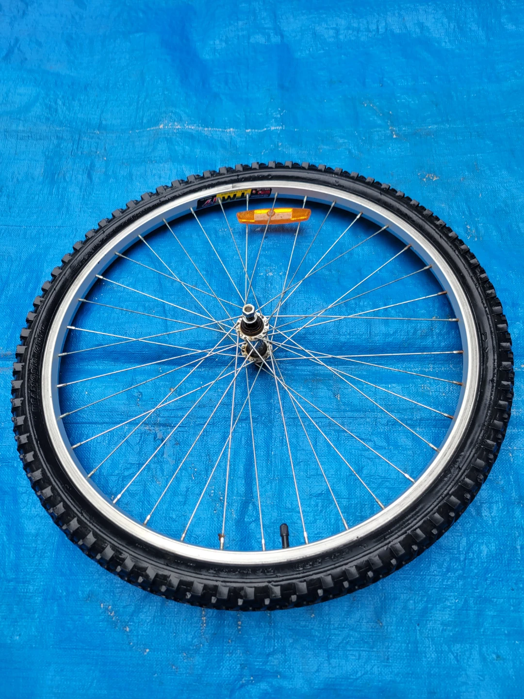 26 inch Bicycle Wheels (2) Front and back with tires & tubes - photo 3