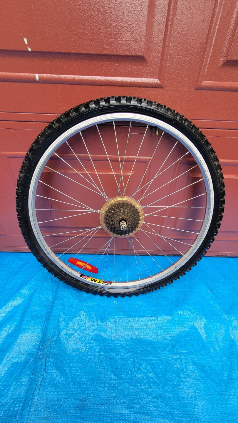 26 inch Bicycle Wheels (2) Front and back with tires & tubes - photo 4
