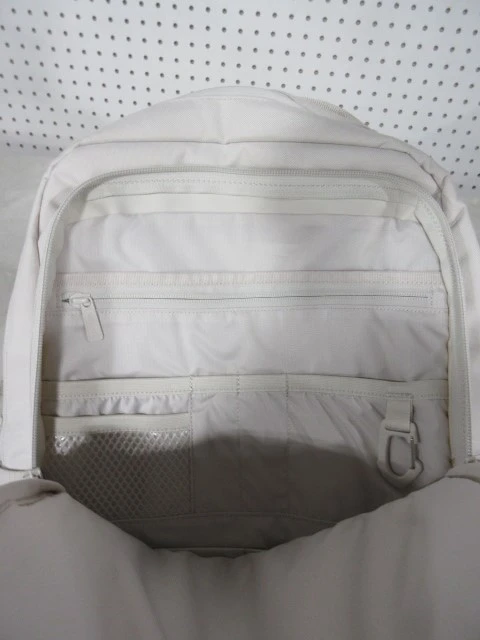 Herschel Backpack in Cream - photo 3