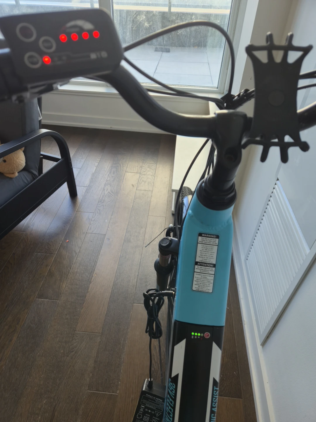 Hyper E-Ride City Electric Assist Bike - Blue With Basket - photo 2