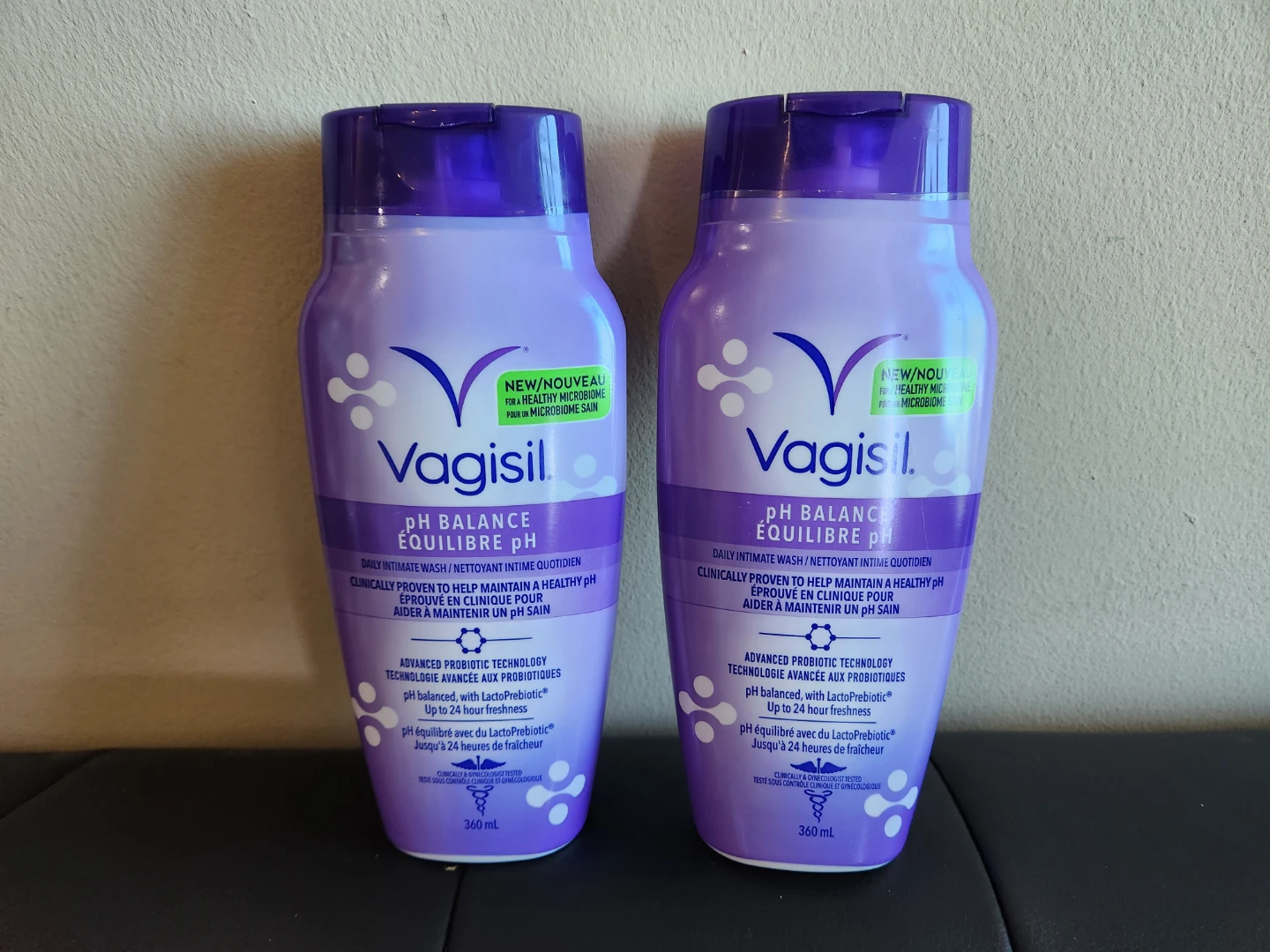 (For 2 bottles) Vagisil pH Balance Daily Intimate Wash