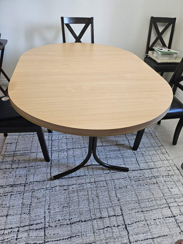 Oval Dining Table with Pedestal Base and 5 Chairs - photo 3