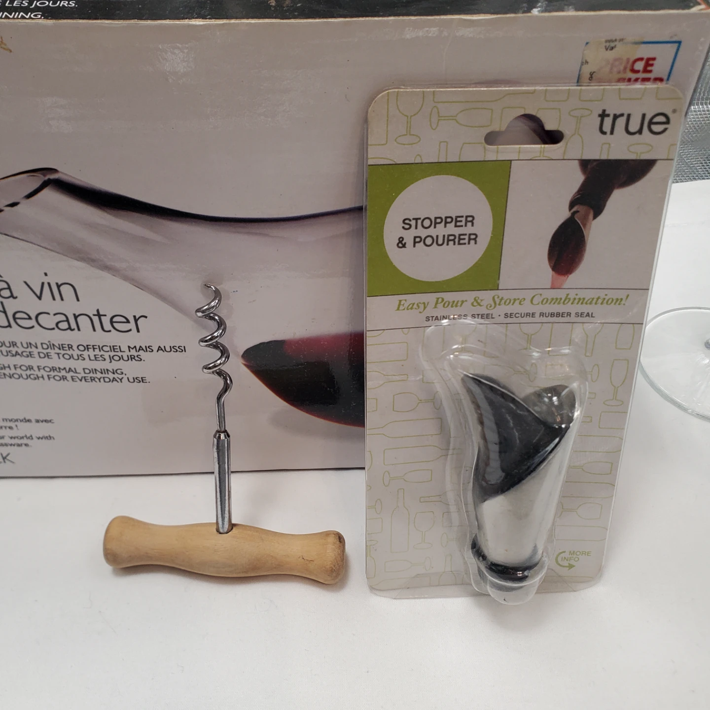 Stokes Wine Decanter Set with Glasses, Corkscrew & Stopper - photo 2