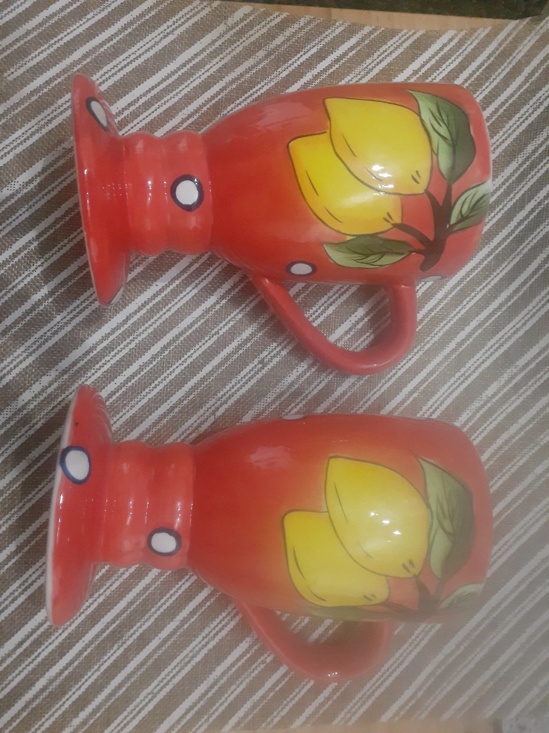 Set of 2 Red Lemon Mugs - photo 2