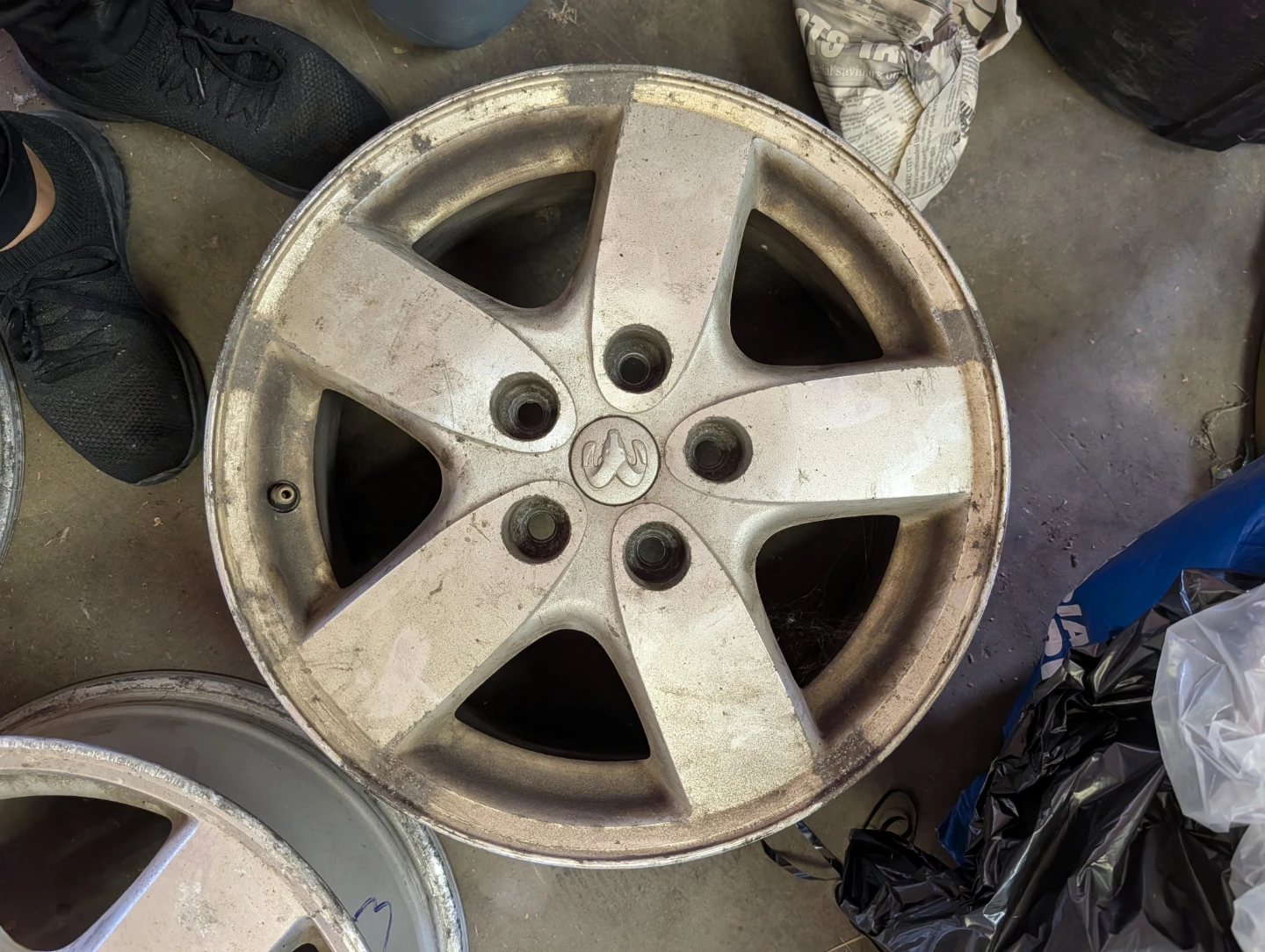 Set of 4 Dodge Ram Alloy Wheels - photo 2