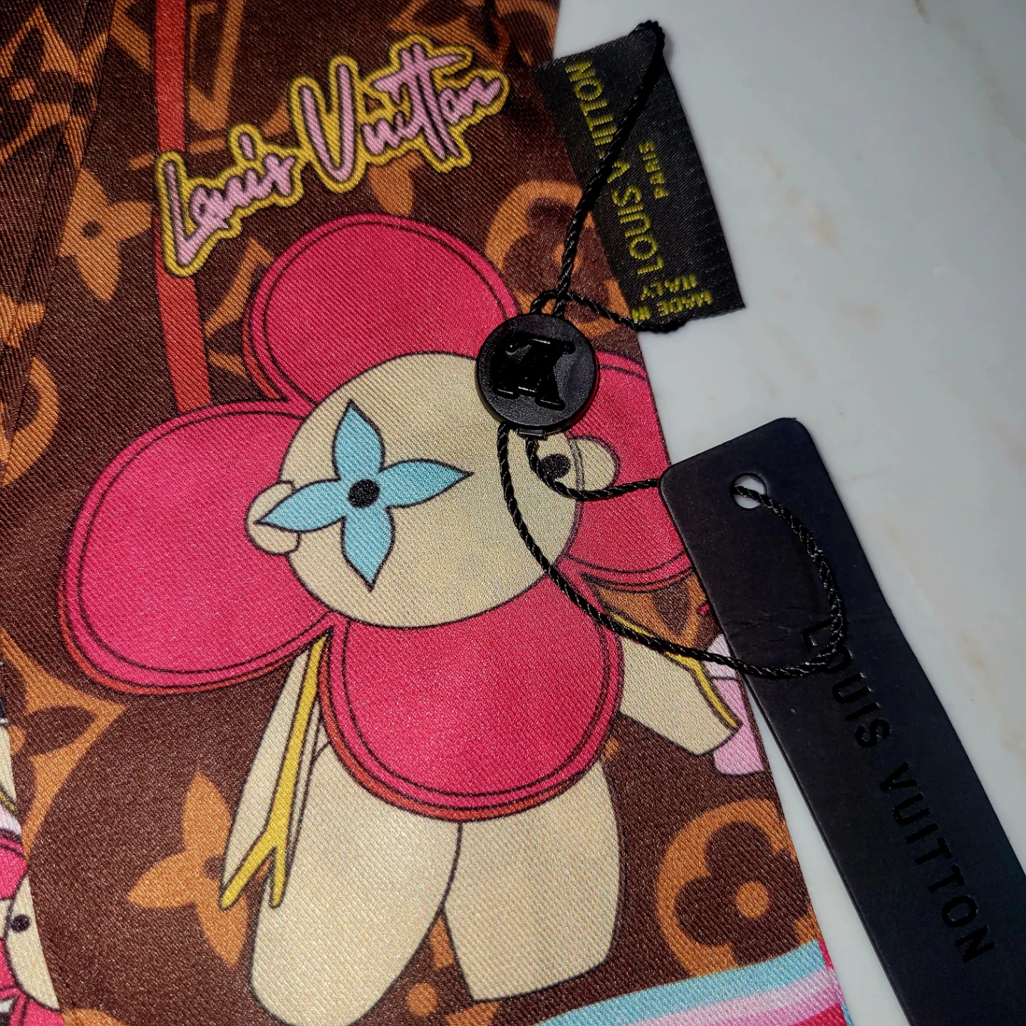Louis Vuitton Silk Scarf - photo 2