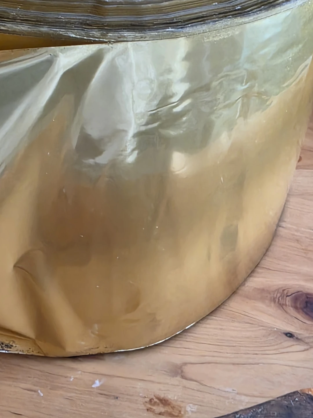 Gold Foil Roll... thousands of feet 5cm - photo 3