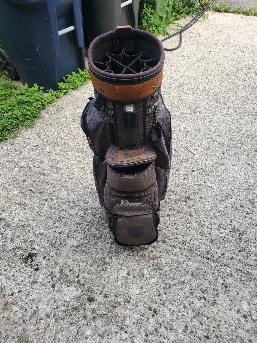 Golf Bag - Brown and Grey