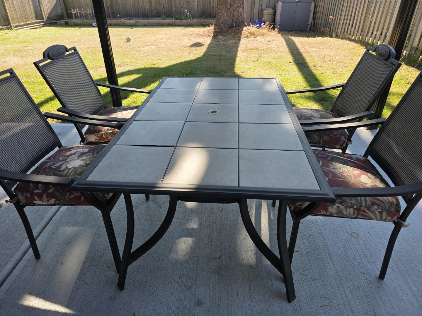 Outdoor dining set - 4 chairs - photo 2