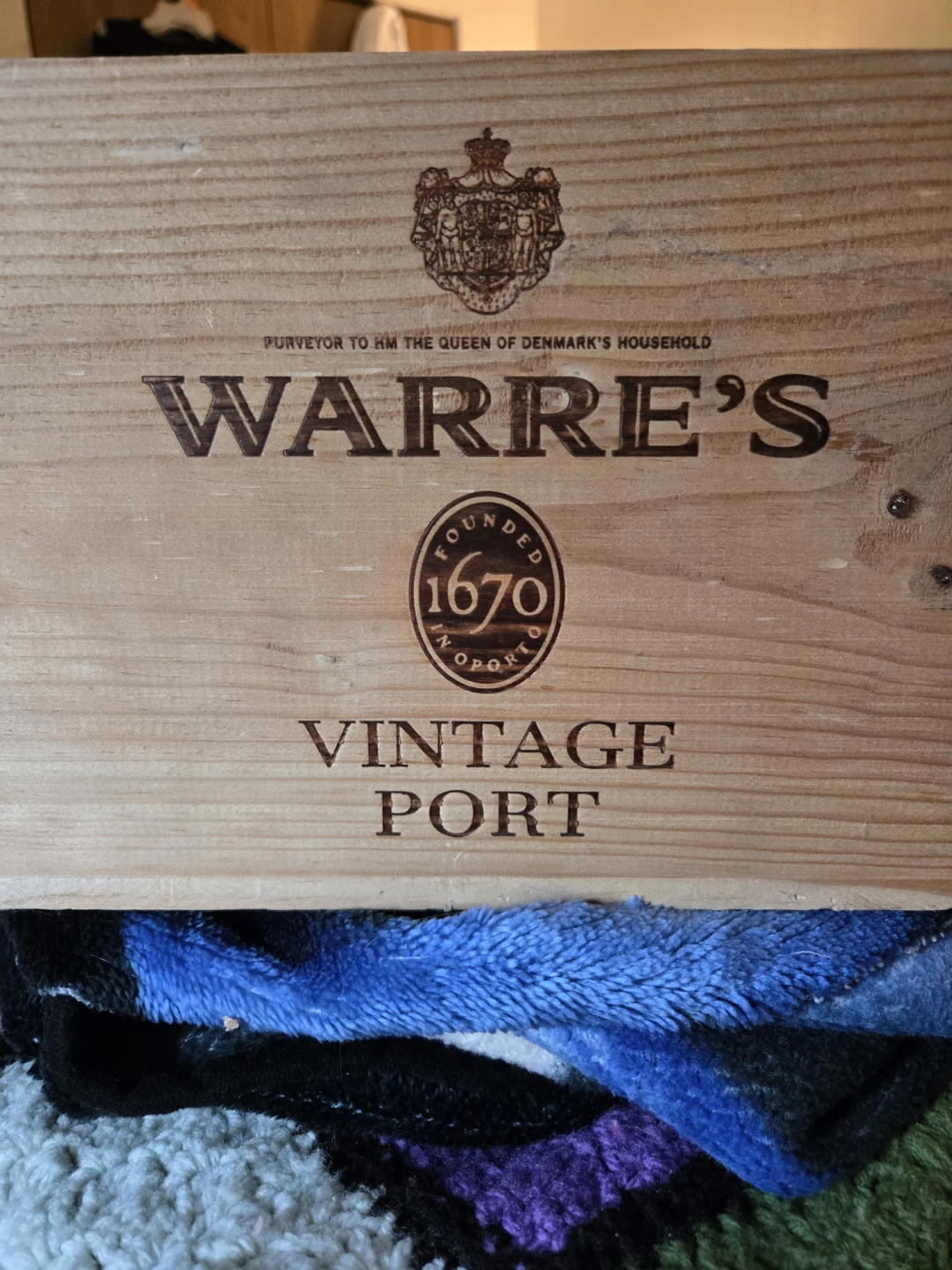 Warre's Vintage Port Wooden Crate - photo 2