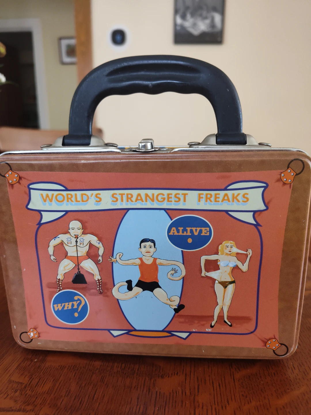 Tin Lunch Box - Oddities, Reptilica, World's Strangest Freaks - photo 2