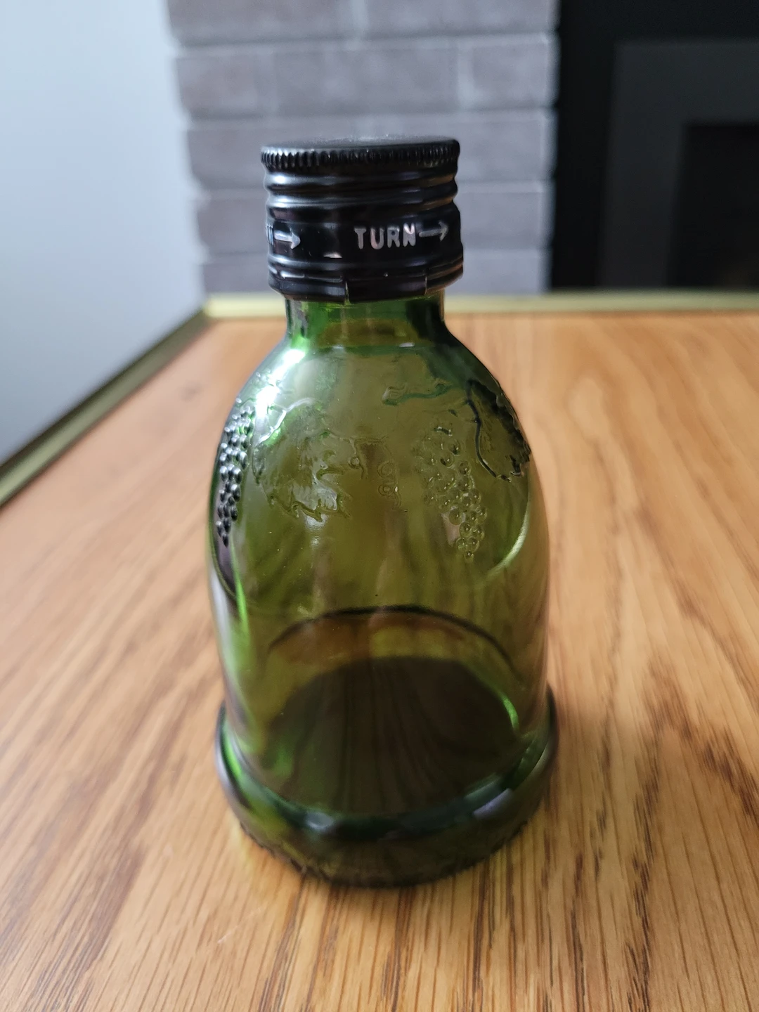 Vintage 1976 Wine World Green Glass Bottle