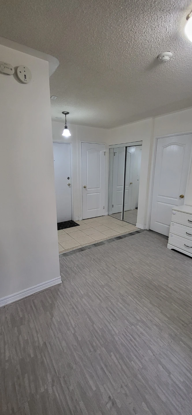Apartment for Rent - photo 3
