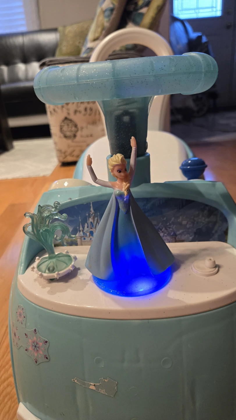 Elsa Toddler Ride-On Toy Car with Handle - photo 4