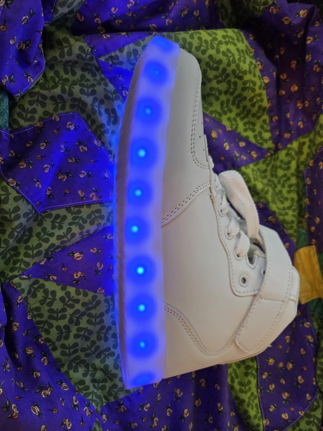 White High-Top Sneakers with LED  Lights - photo 5